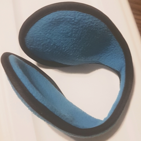 ❄️ Wrap Around Ear Muffs - Picture 4 of 4